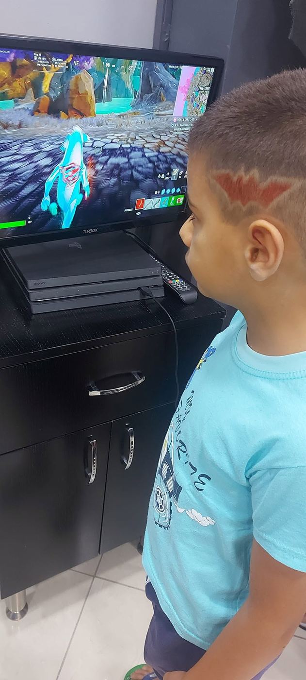 Σχέδιο στο πλάι